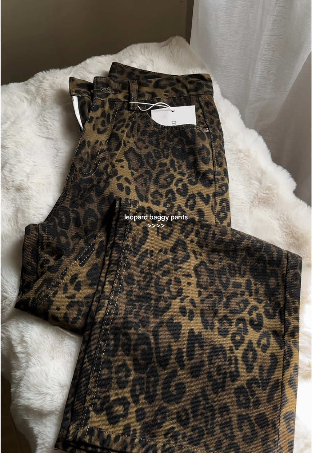 what you see is what you get mga bossing 🔥👌 #leopardprint #leopardpants #baggyjeans #baggypants #streetwear