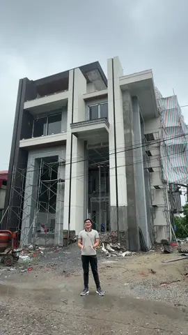Làm sàn gỗ cho căn nhà khổ nhất tiktok của Ông Giáo Review #trieusango #thegioisan 