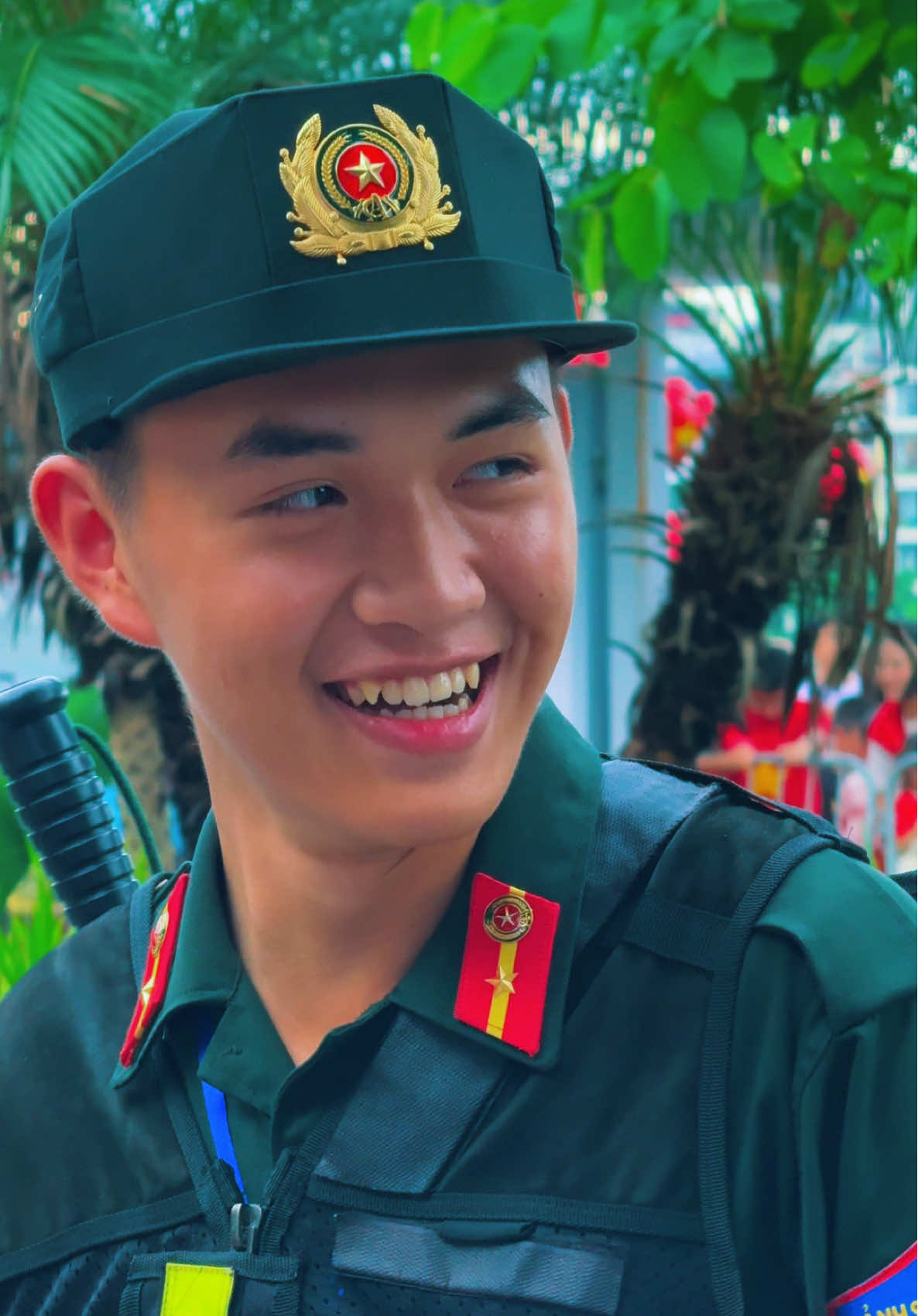 Chiến sĩ Cảnh sát cơ động siêu đẹp trai làm nhiệm vụ đảm bảo an ninh trật tự cho lễ sơ duyệt diễu binh #dieubinh #A80 #canhssatcodong #xuhuongtiktok 