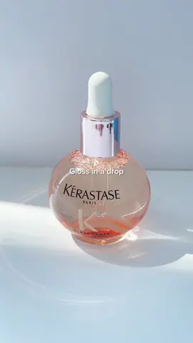 Gloss in a drop. ✨ This gloss is NEXT LEVEL.Meet your secret weapon for instant shine: Glaze Drops. No heavy oils, no stickiness—just pure, lightweight luminosity that absorbs fast.