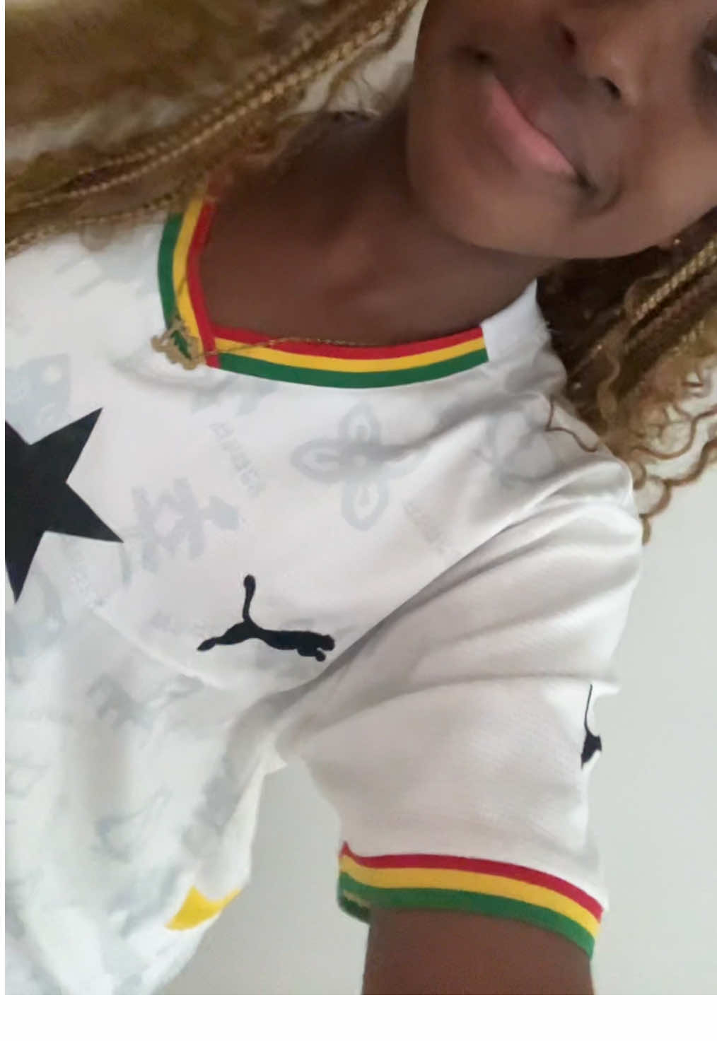 Guess who finally posted a tiktok😃😃😃😃😃#fyp #shyness #mightdeletesoon 