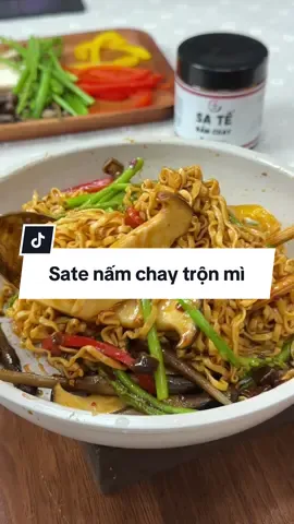 Ăn chay bây giờ sướng lắm , có cả sốt sate trộn mì nữa nè mn #mukbang #food #LearnOnTikTok #anvat 