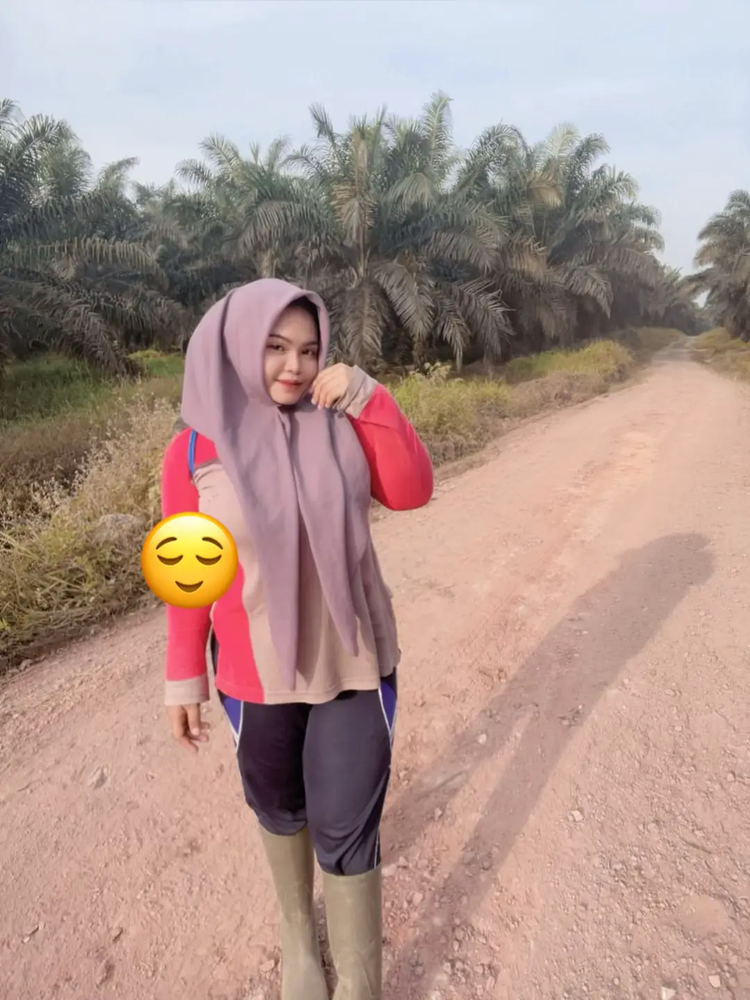 Cape sih, tapi kalo liat beras sudah habis di rumah, tetap harus semangat💪🏼 wkwk😁