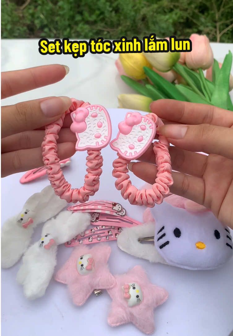 Set kẹp hello kitty xinh làm quà tặng #set14kephellokitty #quatang #xh #keptocxinh #setkeptoc 