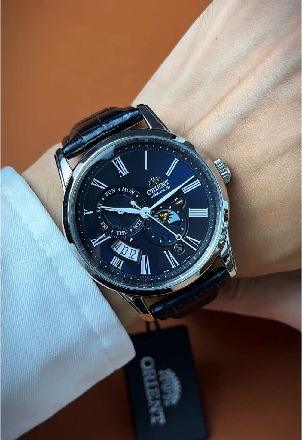 Về thêm màu xanh.Phù hợp các bác mệnh Thuỷ và Mộc😍 #donghonam #orient #orientsunandmoon #donghochinhhang #donghonhat #minhdongho 