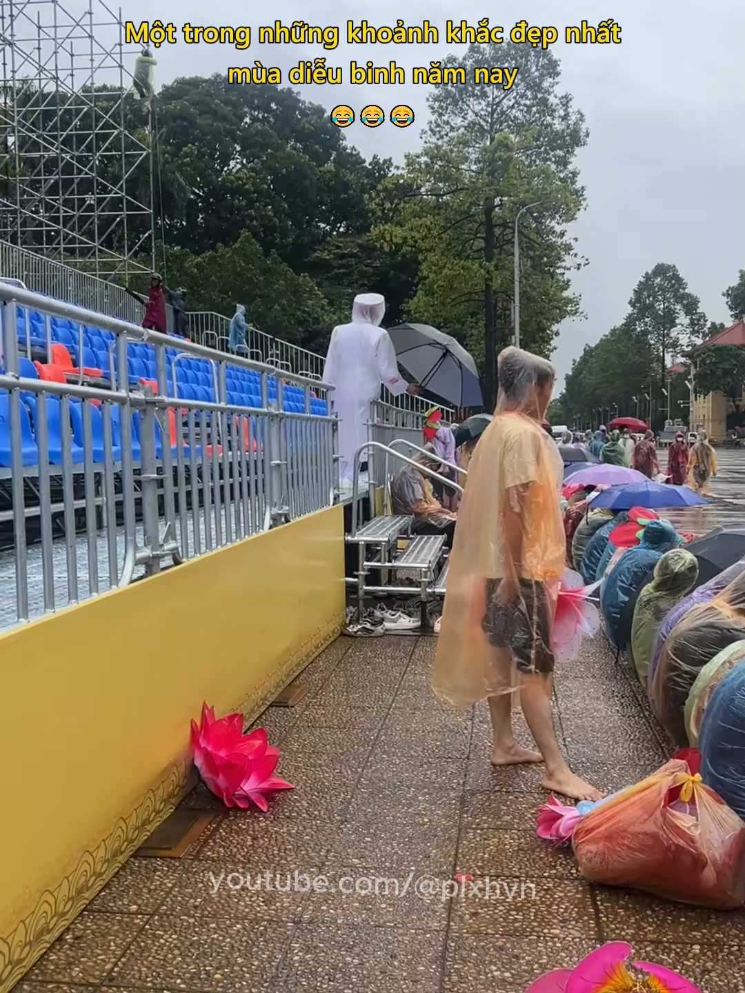 Một trong những khoảnh khắc đẹp nhất mùa diễu binh 😂 #gioitre #bodoicuho #dieubinh #viectot #plxhvn #phapluatxahoi