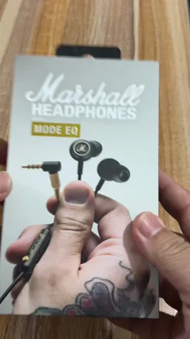 #trending #earphones #marshall