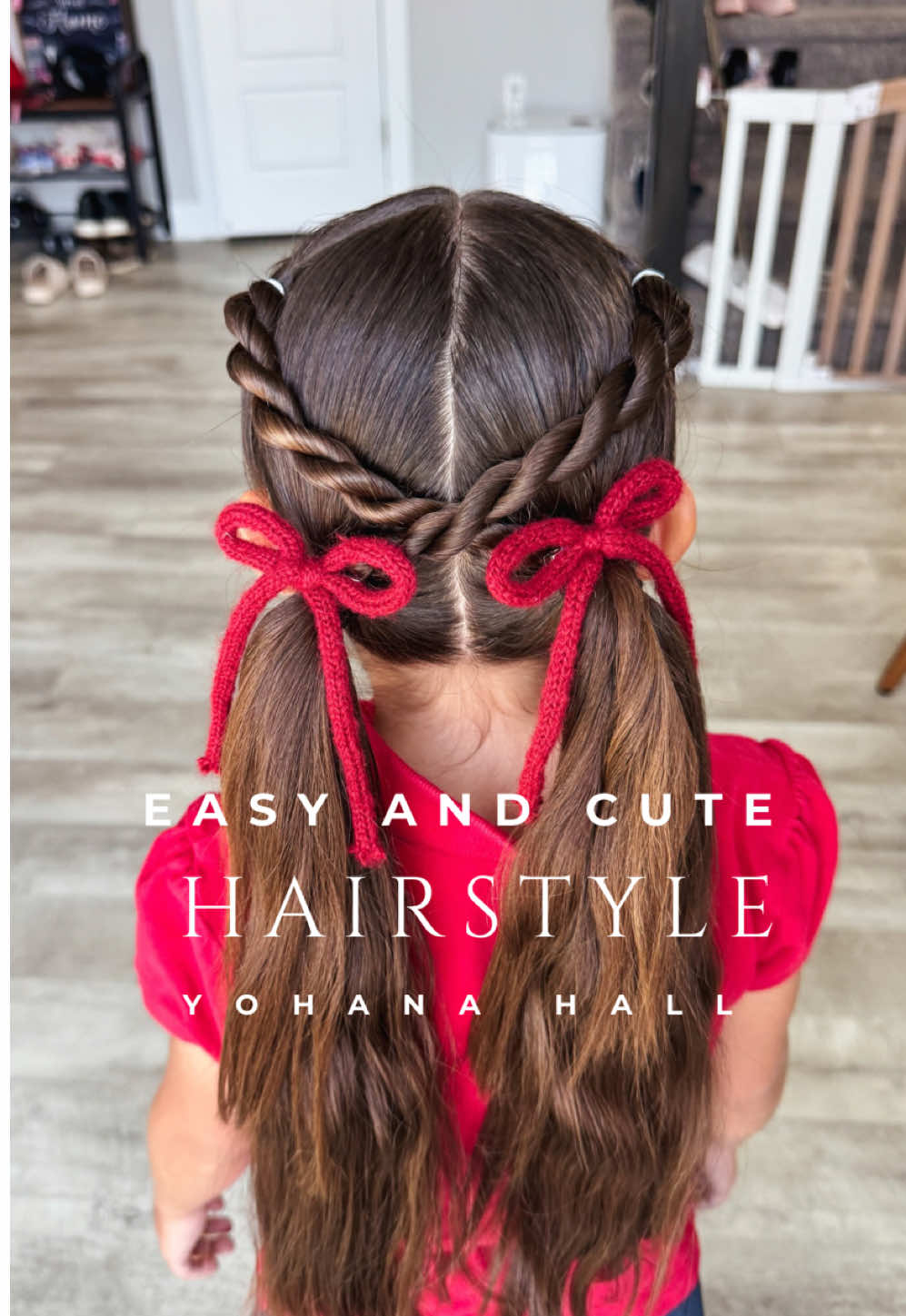Another super easy and cute hairstyle for school! #easyhairstyles #cutehairstyles #schoolhairstyles #hairtutorial #peinadosfaciles 