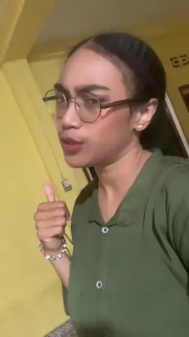 🥴