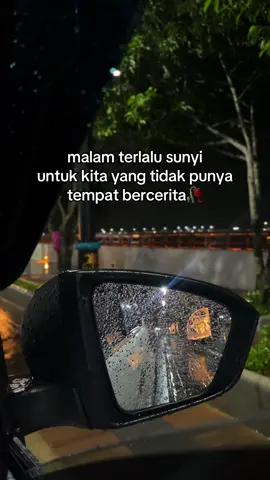 Setiap tetes hujan seakan mengingatkanku, ada hal hal yang tak bisa kembali🥀 #fyp #fypviralシ #foryou #foryoupage #fyppppppppppppppppppppppp 