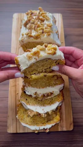 Le carotte cake, le meilleur gâteau hyper moelleux facile et rapide à faire  #recette #recettesimple #pourtoi #recettefacile #recettes 