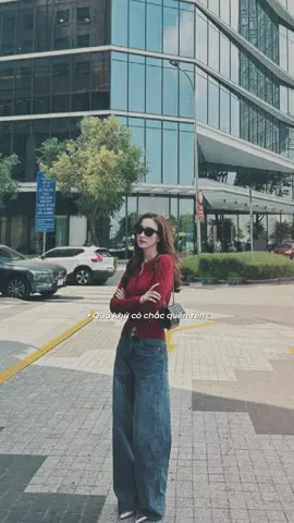 Vậy thì xin em đừng nhắc bao nhiêu mộng mơ nay vỡ tan rồi… #hathu #tiktokgiaitri 