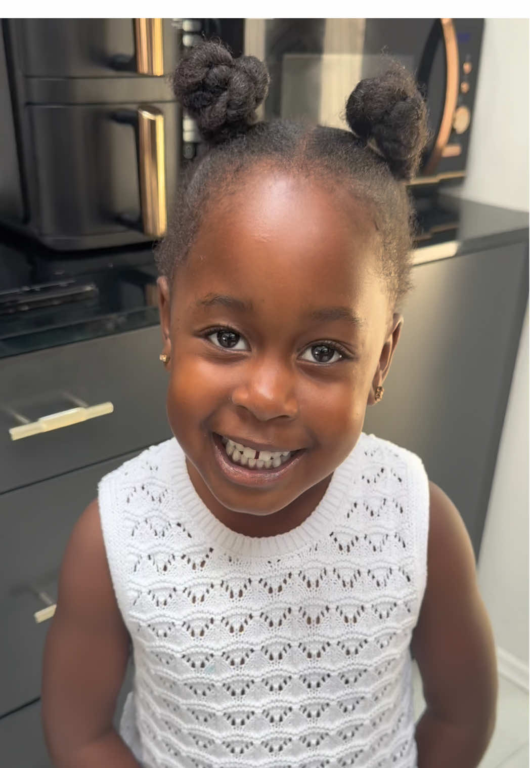 Coco wants to save the day 🦸🏽‍♀️ 👩🏽‍⚕️ #mumanddaughter #whenigrowup #futureplans #fyp 