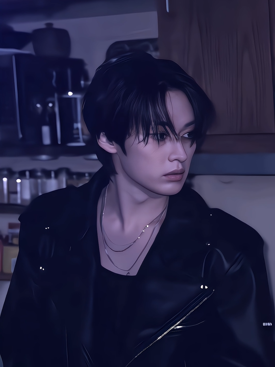 Replying to @chaanooo8 mamas lino😜🌹 #leeknow #straykids #fyp #foryou 