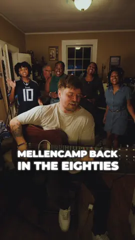 Performed with the TSU choir last night for #NextUpLiveMusic on @tiktok 🔥🔥🔥 couldn’t stop smiling the entire time they sang!! Keep streaming #Shady co-written by @Walker Hayes and Eric Arjes   #fyp #countrymusic #newmusic #music #levihummon #nashville #tsutigers #choir #singers