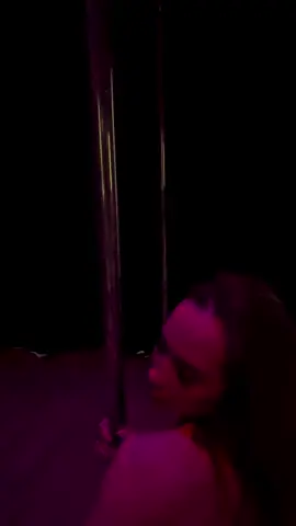 #anneofficial18 #anneofficial1990 #poledancelove #poledance #fyp 