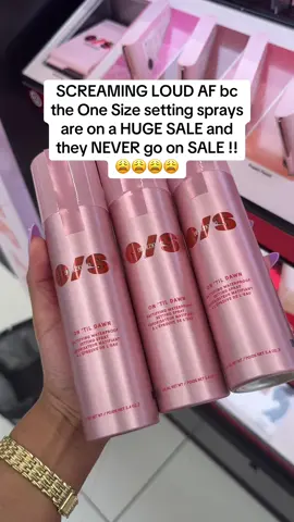 This setting spray is THE BEST ONE on the market 😩😩 Don’t miss out on this huge sale bc they’re full price in store rn!! @ONE SIZE BEAUTY  #onesizebeauty #onesize #onesizesettingspray #settingspray #tiktokshopcreatorpicks 