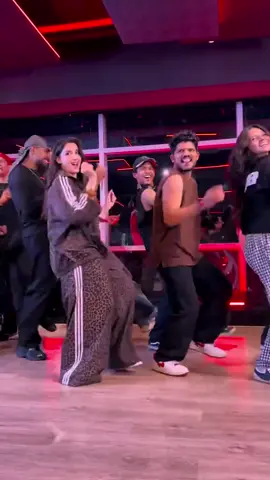 #ohmamatetema😜🔥 new Bollywood songs #newtrend #ohmamatetema #song#noorafatehi #dance #foryou #foryoupage #foryoupageofficiall #fyp #virlvideo #unfreezemyacount 