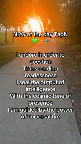 Energy of the day TapN 💚✨🛸 #yellowcosmicwarrior #Kin156 #tzolkin #mayan #selflove #harmony #blanace #spirit  EYE LOVE YOU💚💚💚 The God-Is Of Love🍯💚🌻