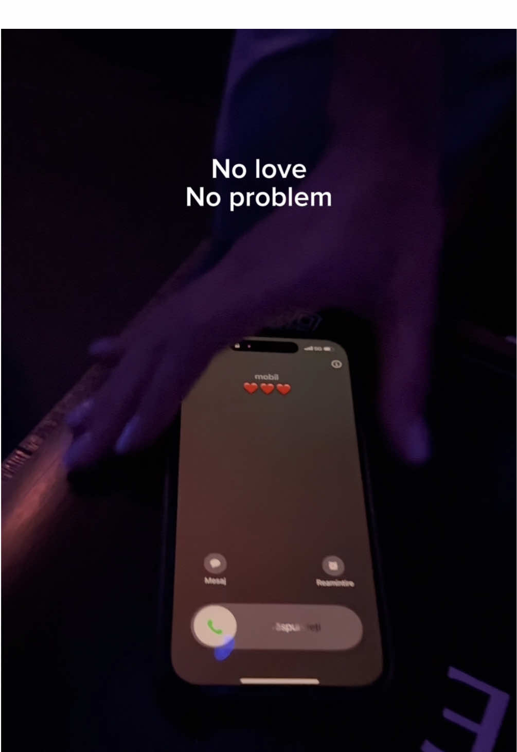 Who needs roses when the music is on? @MANDA  #bucharestnightlife #bucharest #bucharestromania🇹🇩 #FaceClub #Nightlife 