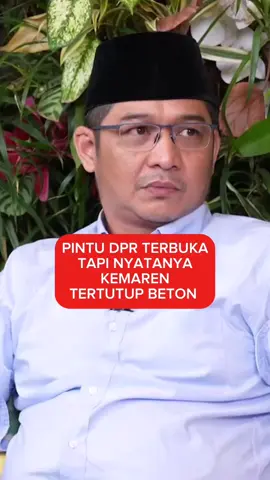 Pintu DPR terbuka tapi nyatanya kemarin tertutup beton |sc: Yt CURHAT BANG Denny Sumargo| #puanmaharani #dpr #pintu #terbuka #beton 