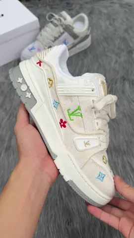 Đủ size 39-44 màu trắng và xám nhé ae😍#giaynam #giaydep #depnam #giaysneaker #hottrend 