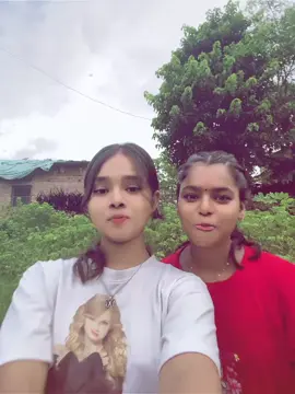 bestie.........💗😉 . . . . . . . . . . . @PaLlAvI~🤙 