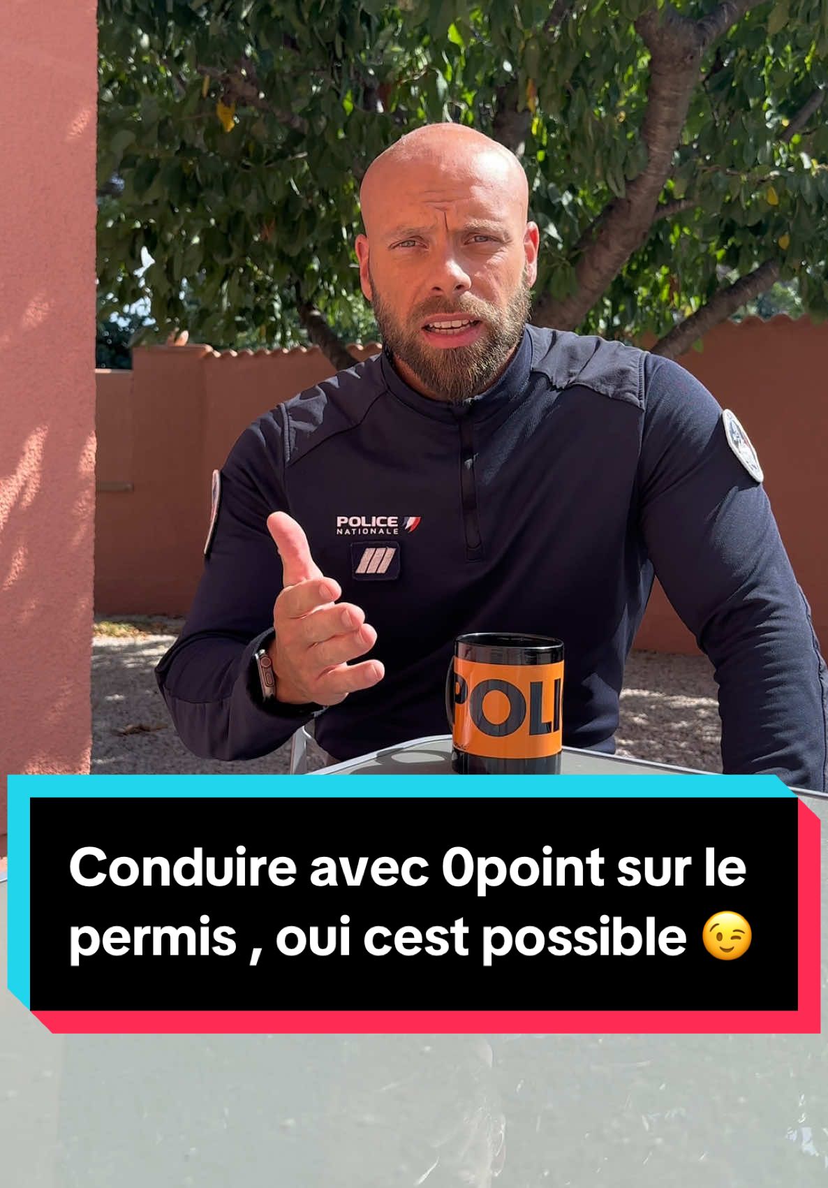 Il est possible de conduire légalement en ayant zéro point sur le permis de conduire sous certaines conditions . Cela marche pour les permis voiture et les autres 🙂  Je vous explique tout 🙂 #creatorsearchinsights #police #uniform #viral 