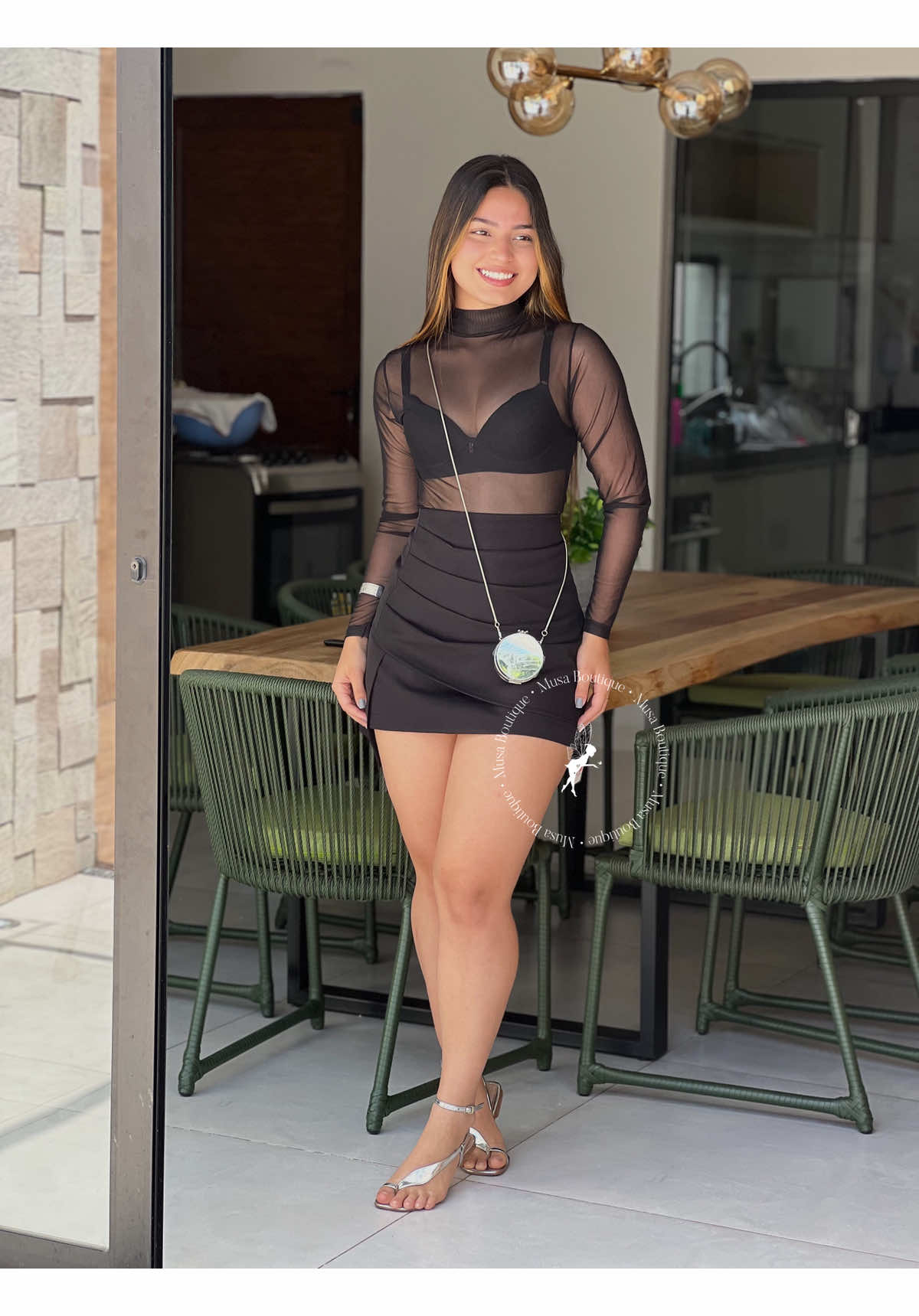 Um look All black !! 🤩🤭