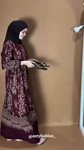 Rekomendasi dress yg cocok buat jalan”, muat bb 45-85kg #dress #dresscantik #dresskekinian 