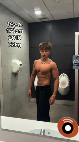 #14years #biceps #14yearoldbodybuilder #gym #sports 