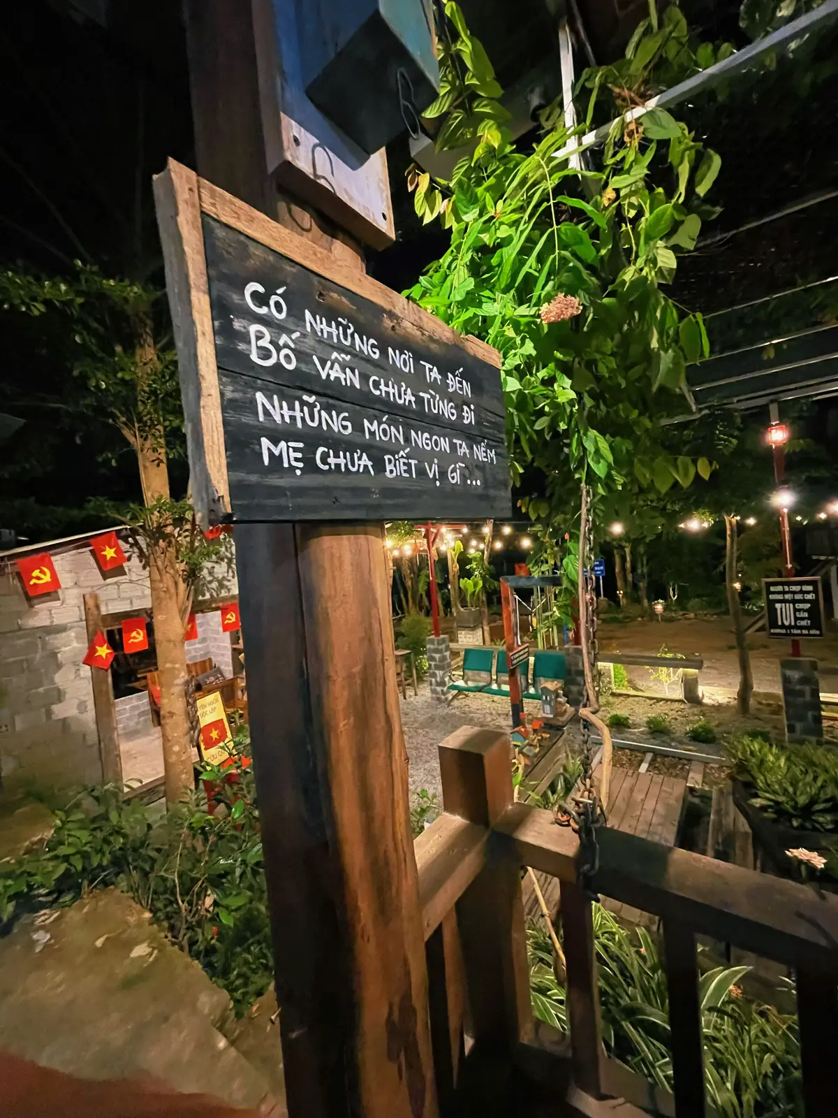 Có những nơi ta đến bố vẫn chưa từng đi. Những món ngon ta nếm mẹ chưa biết vị gì...#tiktok #...