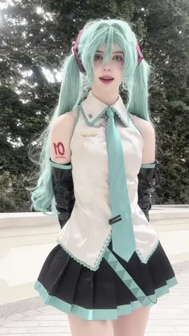 Cat kitty cat | #hatsunemiku #hatsunemikucosplay #vocaloid #初音ミク #miku 