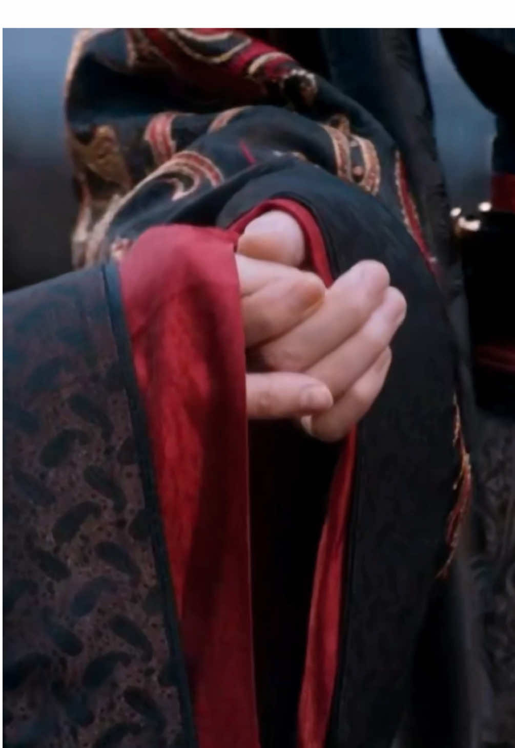 Quando ouvi esse áudio lembrei deles na hora! 🇨🇳C-drama: Prisioneiros da Beleza 🍿Onde assistir: @viki  #cdrama #dorama #theprisionerofbeauty #prisioneirosdabeleza 