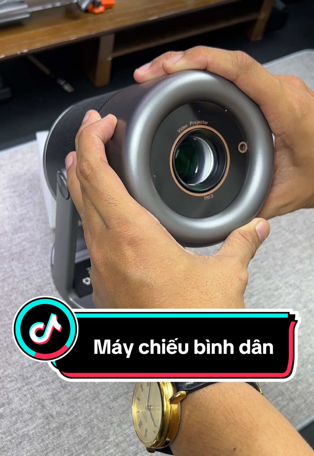 Unbox p.402: Máy chiếu bình dân như cho luôn #ghiendaphop #LearnOnTikTok #vtmgr #maychieu #thanhcongnghe 