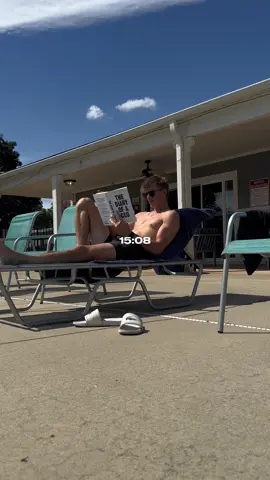 A full day in the life as a student-athlete in season… in under 45 seconds. • • • #motivation #athlete #discipline #growth #dayinthelife  