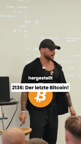 Bis 2136 wird der letzte Bitcoin geschürft, danach ist Schluss. Von den knapp 20 Mio., die heute schon existieren, sind rund 14 Mio. illiquide und bewegen sich nie. Wirklich handelbar sind also nur etwa 5 Mio. Bitcoins und genau diese Knappheit macht Bitcoin so mächtig. #krypto #bitcoin #trading #bullrun #chartanalyse #investieren #wirtschaft #mindset