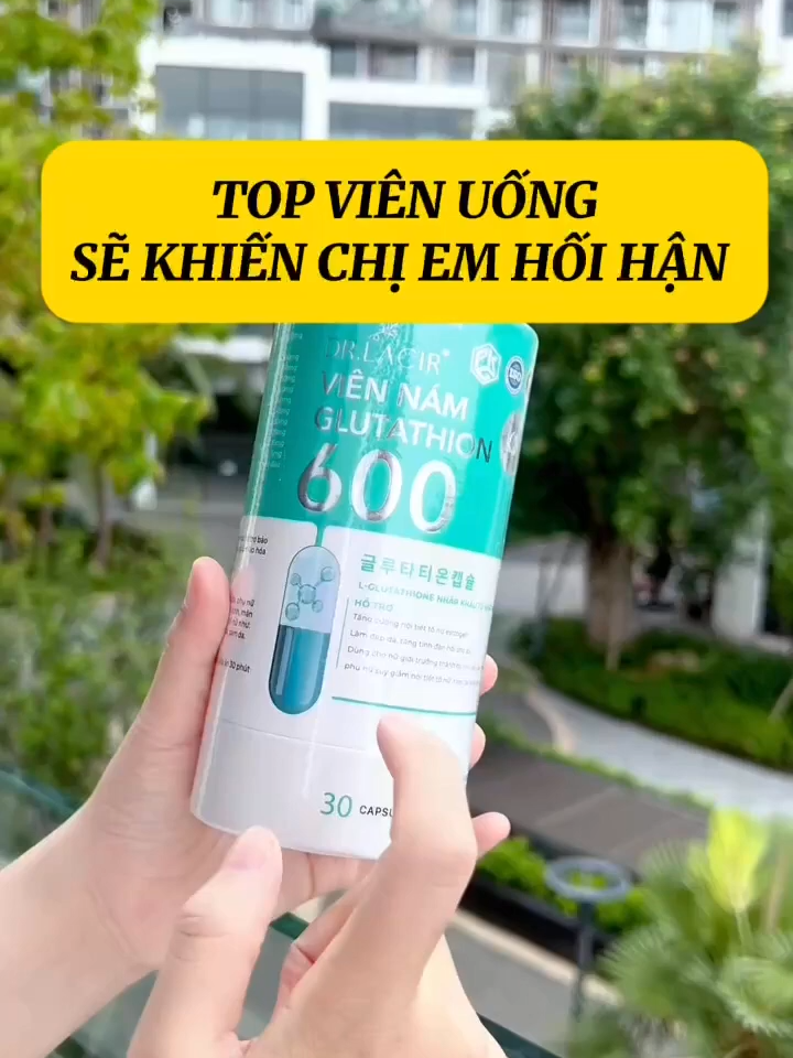 VIÊN UỐNG HỖ TRỢ LÀN DA – GLUTATHIONE 600 ✨ Thành phần Glutathione tinh khiết 100% nhập khẩu từ Nhật Bản. 🌿 Công dụng nổi bật: Giúp da sáng mịn, đều màu, rạng rỡ hơn mỗi ngày. Bổ sung năng lượng, hỗ trợ cân bằng từ bên trong. Phù hợp cho người thường xuyên căng thẳng, da xỉn màu, thiếu sức sống. 🏆 Sản phẩm đang được hàng ngàn khách hàng tin dùng & đánh giá cao. 👉 “Inbox ngay hôm nay để nhận tư vấn + ưu đãi đặc biệt!” 👉 “Số lượng có hạn – đặt ngay để không bỏ lỡ!” #glutathione  #glutathione600  #Drlacir  #làmđẹp  #Spa  #Skincare
