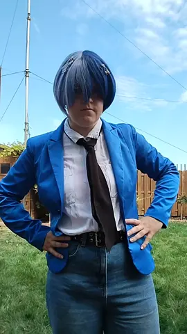 Toya cosplay here 🤭🤭🤭 Akito in the background: @*:･ﾟ✧ɐʞdnz˚୨୧⋆｡  #toyaaoyagi #akitoshinonome #projectsekai #projectsekaicosplay #akitoya 