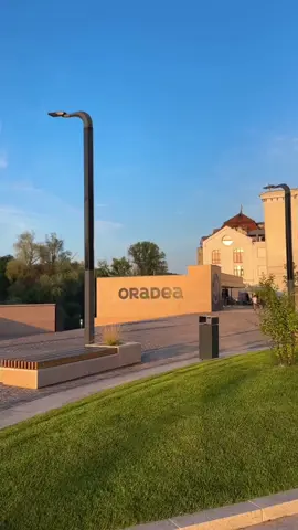 In Oradea, every step feels relaxing, from the colorful architecture and vibrant squares to the green parks and peaceful riverside walks.  #oradea #romania #Summer #fy #mycity