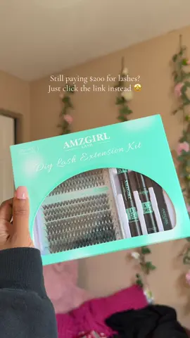 These lashes are so cute OMG! 🥰🥰#lashclusters #lashes #girly #diygirly 