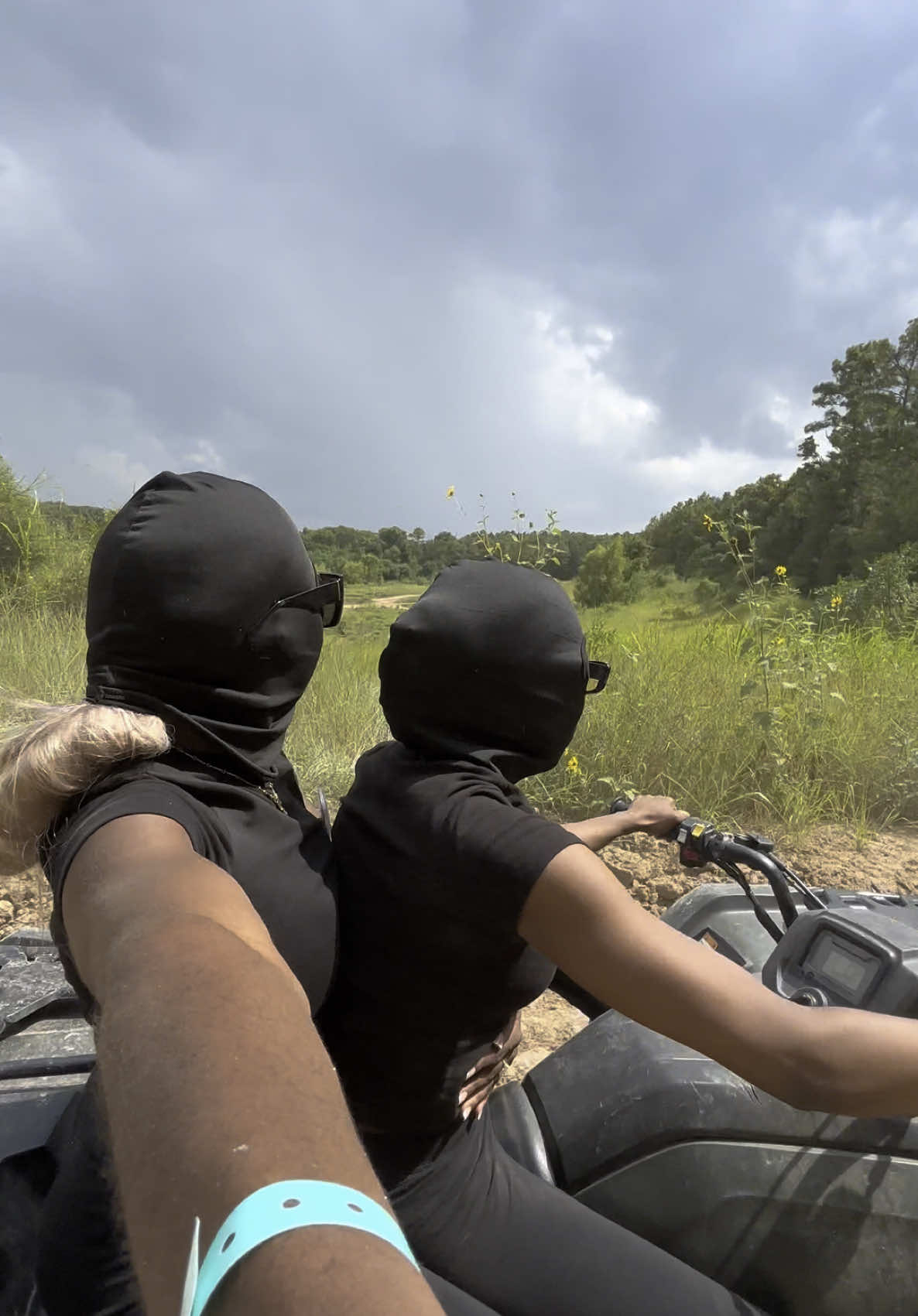 Grab your bestie, find the closest ATV riding excursion & go have some fun! 🤸🏾‍♀️ #atvriding #Dace #relatable #bestie #htx 