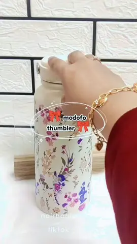 Tumbler ni bukan setakat tahan sejuk dan panas tapi design dia pun nampak comel !✨#TumblerModofo #TumblerCantik #TumblerViral #BotolAir #tumblertaktumpah 
