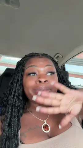 That’s so weird to be shady to someone and STILL want they help like huh? is you cool? #tempestroshelle 