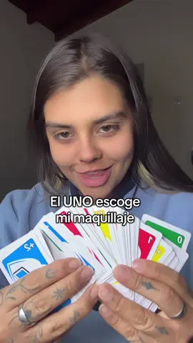 Bombombum me dicen 😃😃 Síganme en insta: mariisal_ #humor #Maquillaje 