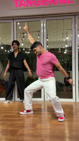 Shaky shaky 🩷 | Choreo: Shehzaan Khan 👑 