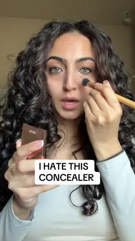 I HATE THIS CONCEALER #concealer #darkcircles #eyebags #tiktokshopcreatorpicks #tiktokshoplabordaysale @tarte cosmetics  