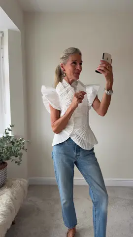 When the top IS the outfit 🤍 @Karen Millen #karenmillen #jeansandanicetop #statementtop #bloggerstyle #bloggerover50 