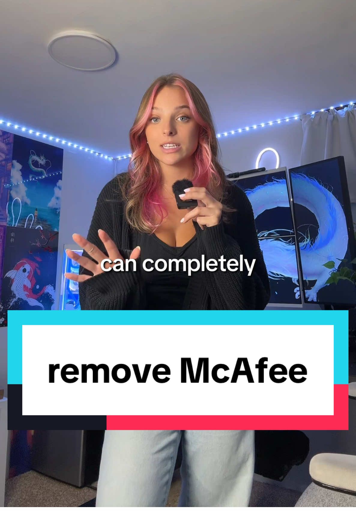 let's learn about Mcafee. #lindseyszn #techbaddie #mcafee #techtok #greenscreen 