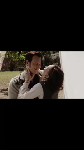 they’re literally the best couple ever I LOVE THEM SO MUCH #warren #edwarren #lorrainewarren #expedientewarren #theconjuring #annabelle #theconjuring4 #verafarmiga #patrickwilson #thenun #paranormal #viral #couple #takemyhand #canthelpfallinginlove 
